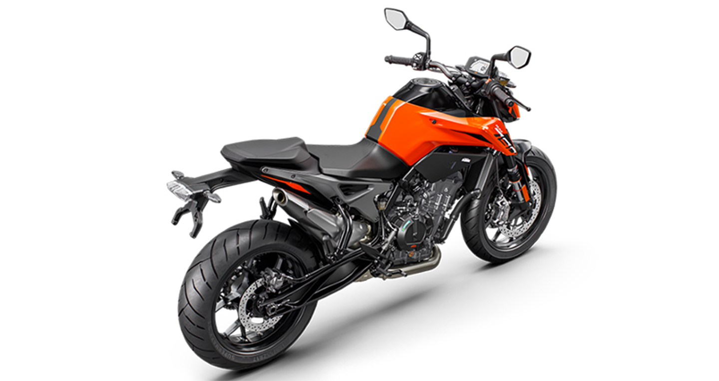 KTM 790 Duke 2023 officially launched, rivalling Yamaha MT-09 - VINAMR